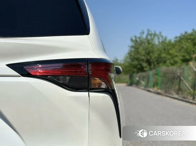 Toyota Grevia id 4272329 из Китая 25