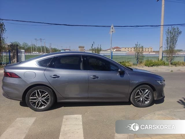 BYD Qin PLUS EV id 3913650 из Китая 18