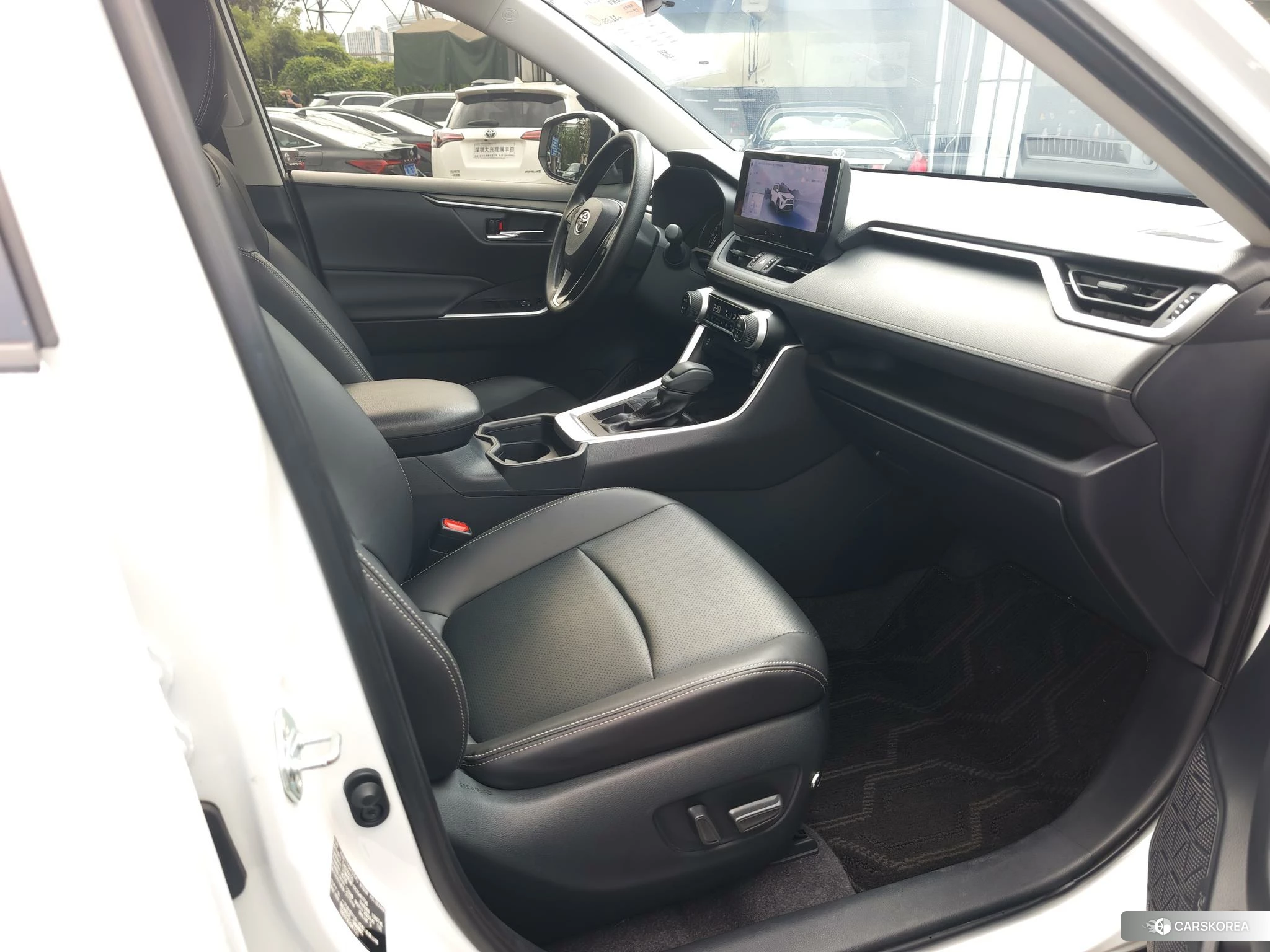 Toyota RAV4 Rongfang id 4440723 из Китая 23