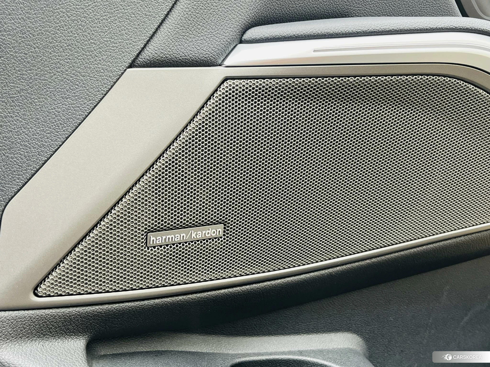 BMW 3 series id 4454663 из Китая 16