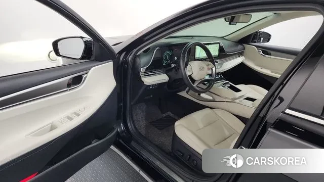 Hyundai The New Grandeur IG Hybrid id 3361287 из Кореи 20