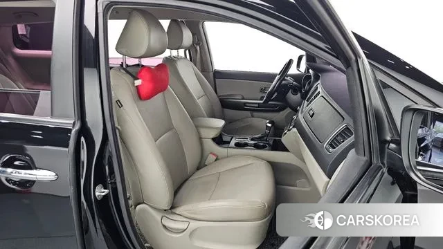 Kia The New Carnival id 3076902 из Кореи 20