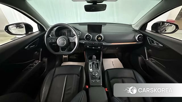 Audi Q2L id 4359275 из Китая 16