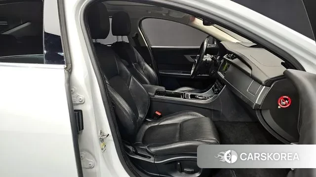 Jaguar XF (X260) id 3397070 из Кореи 20