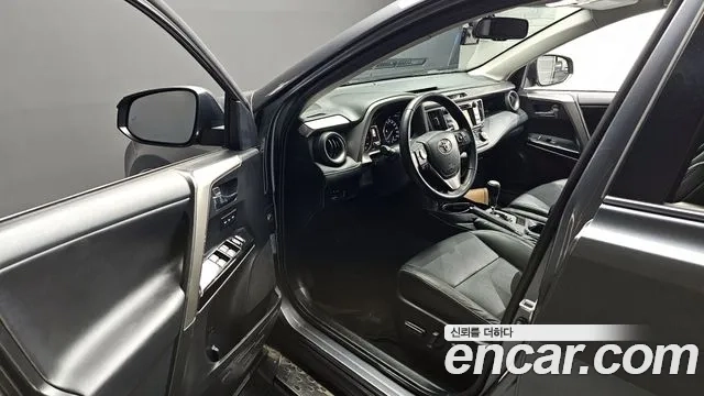 Toyota RAV4 id 2917785 из Кореи 20