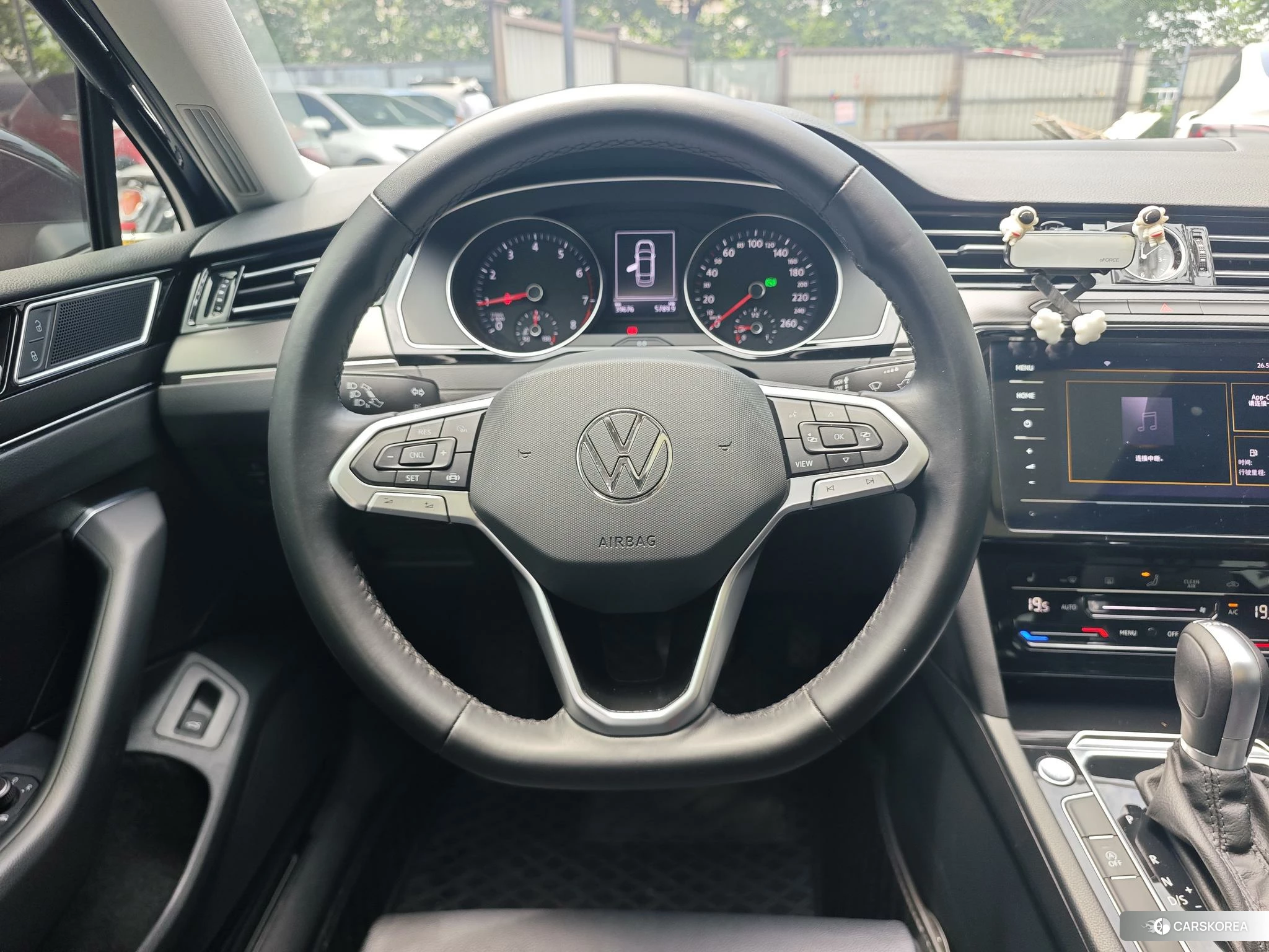 Volkswagen Magotan id 4420045 из Китая 13