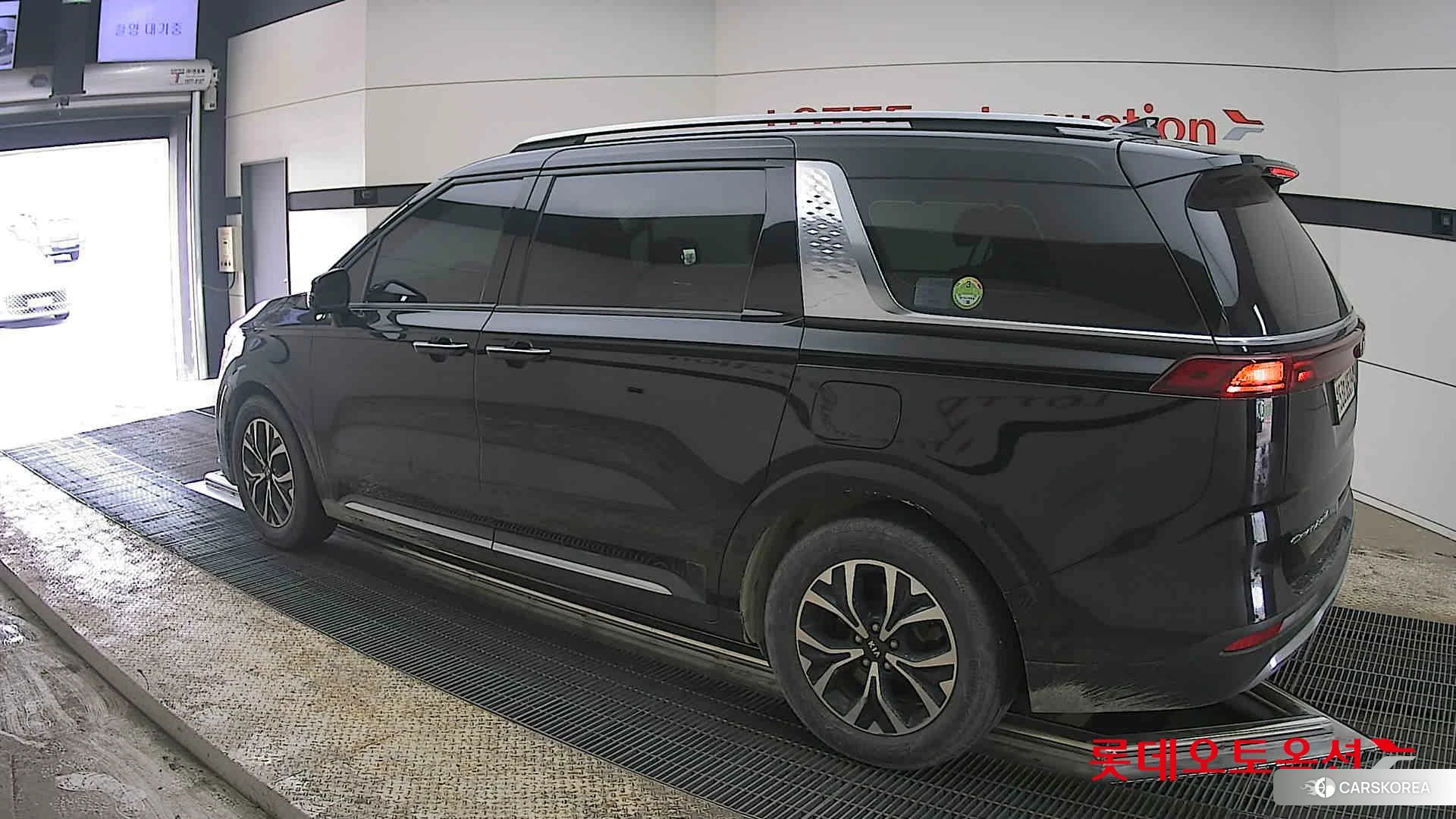 Kia Carnival id 3888387 из Кореи 37