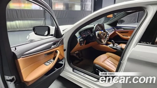 BMW 5 Series (G30) id 2934922 из Кореи 20