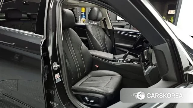 BMW 5 Series (G30) id 3096040 из Кореи 20