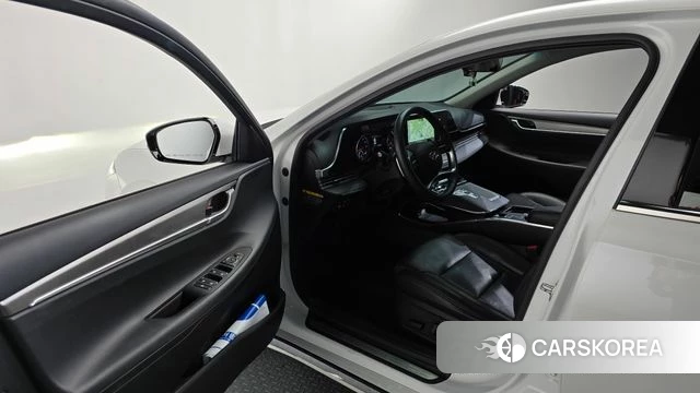 Hyundai The New Grandeur IG id 4410633 из Кореи 33