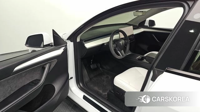 Tesla Model Y id 4757628 из Кореи 33