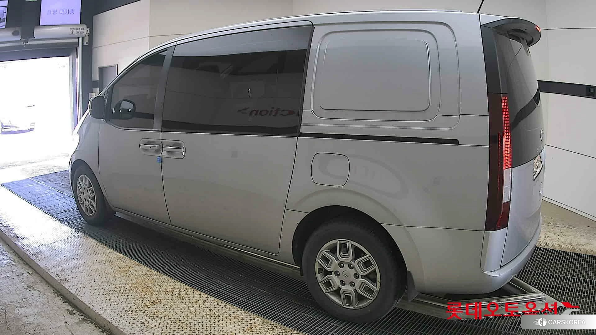Hyundai Staria id 4289347 из Кореи 38
