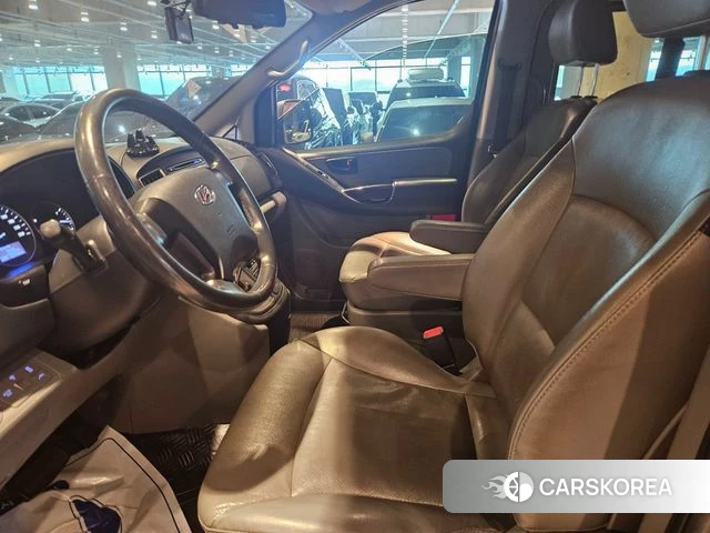 Hyundai The New Grand Starex id 4605043 из Кореи 16