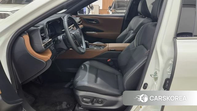 Toyota Crown Crossover id 4480142 из Кореи 19