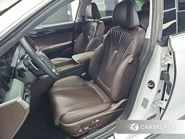 Hyundai Grandeur (GN7) id 3856450 из Кореи 20