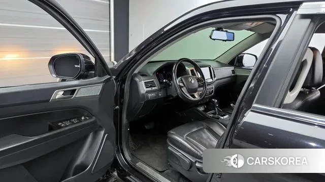 Ssangyong Rexton Sports id 3505612 из Кореи 20