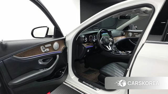 Mercedes-Benz E-Class W213 id 4371411 из Кореи 20