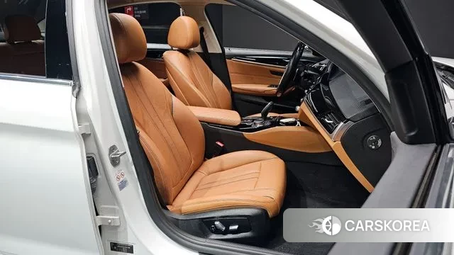 BMW 5 Series (G30) id 3254382 из Кореи 20