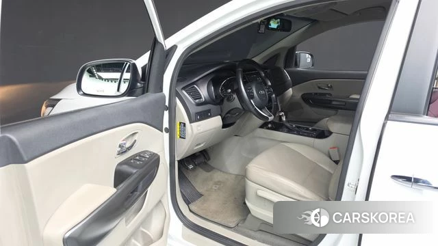 Kia The New Carnival id 4698828 из Кореи 29