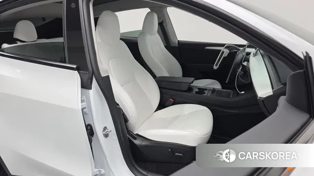 Tesla Model Y id 3571699 из Кореи 20