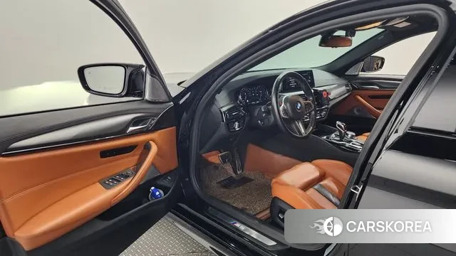 BMW M5 (F90) id 3156702 из Кореи 20