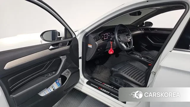 Volkswagen Passat GT (B8) id 3635753 из Кореи 20