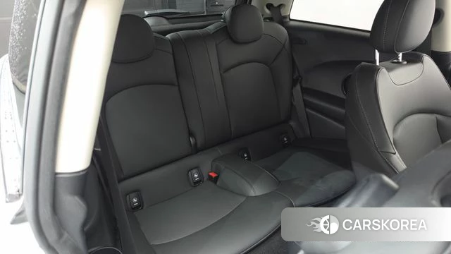 Mini Cooper id 4720230 из Кореи 31