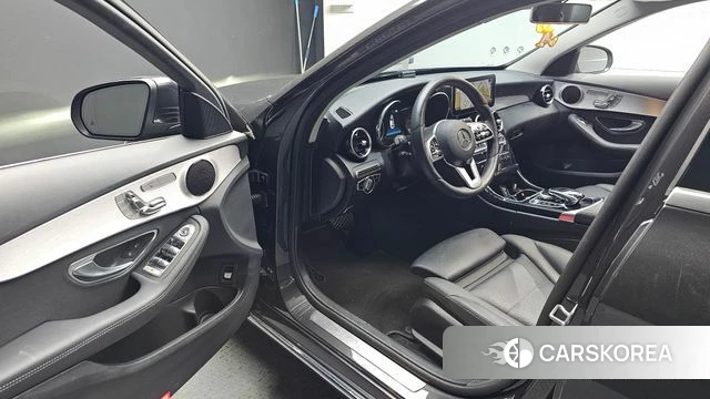Mercedes-Benz C-Class W205 id 4402909 из Кореи 32