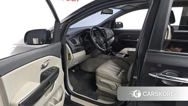 Kia The New Carnival id 3778924 из Кореи 20