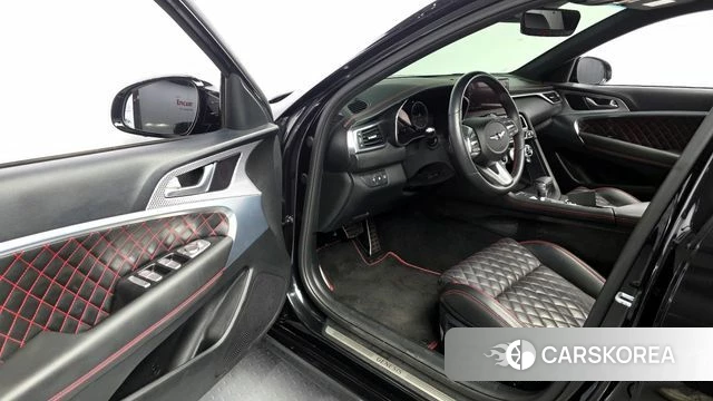 Genesis The New G70 id 4195000 из Кореи 38