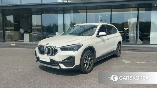 BMW X1 id 4333854 из Китая 16