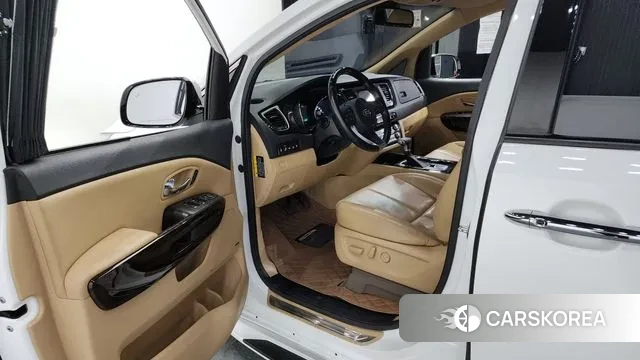 Kia The New Carnival id 3008958 из Кореи 20