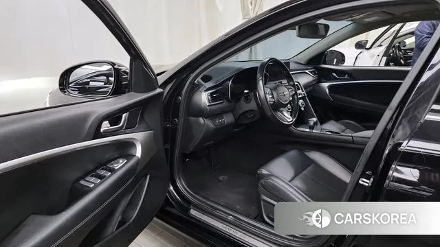 Genesis The New G70 id 3567495 из Кореи 20