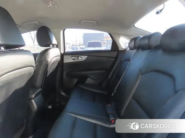 Kia Come New K3 id 3647307 из Кореи 20