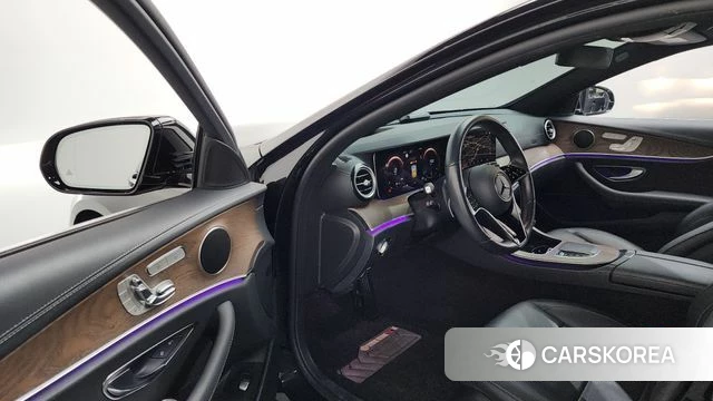 Mercedes-Benz E-Class W213 id 4445486 из Кореи 37