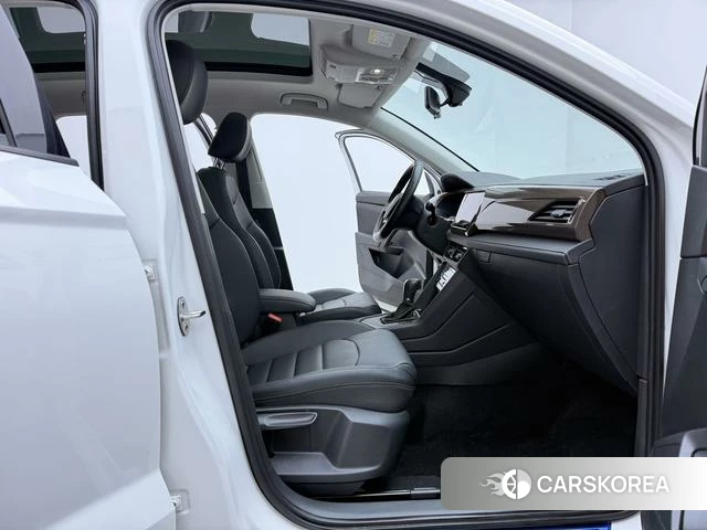 Volkswagen Tuyue id 4264774 из Китая 21