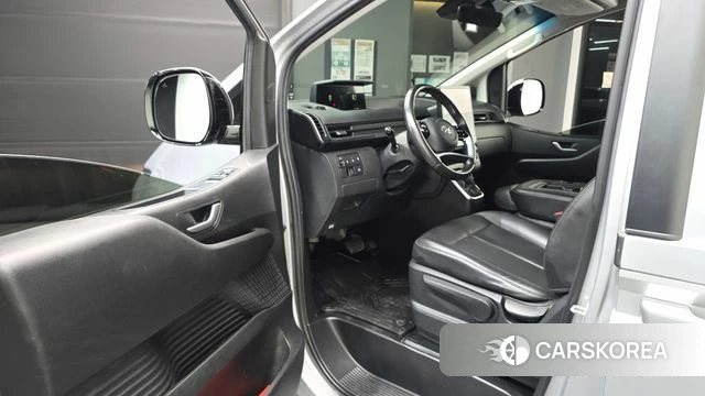 Hyundai Staria id 4561270 из Кореи 32
