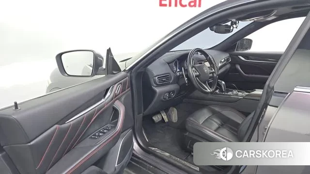 Maserati Levante id 3736203 из Кореи 20