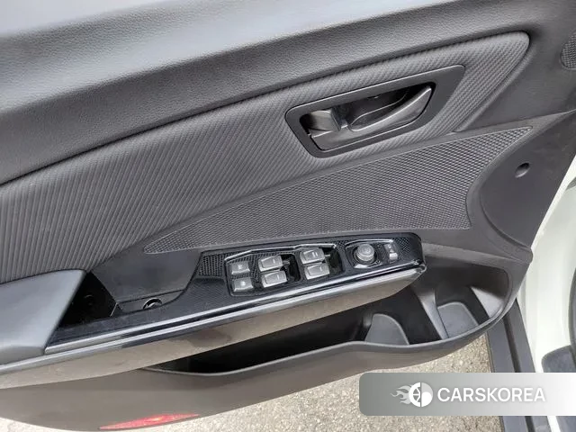 Ssangyong Berry New Tivoli id 3374180 из Кореи 17