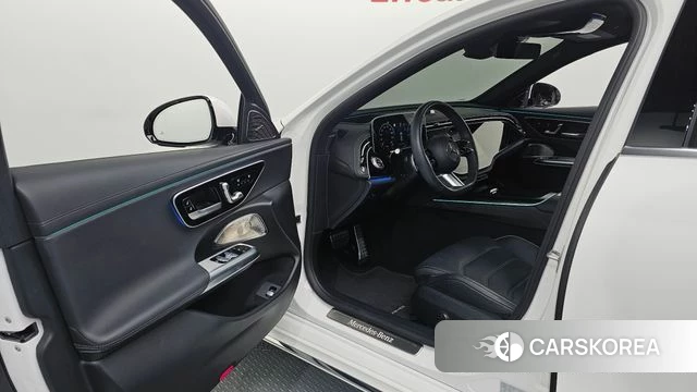 Mercedes-Benz E-Class W214 id 4302331 из Кореи 31
