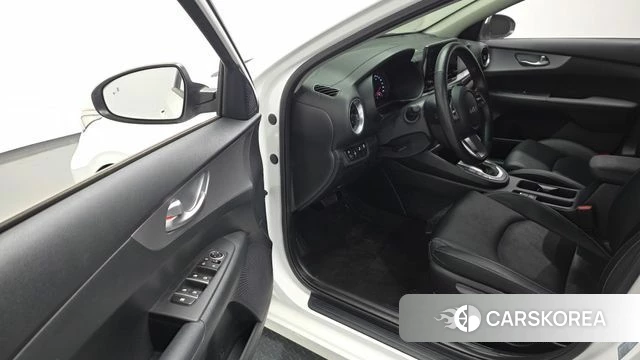 Kia The New K3 2nd generation id 4195634 из Кореи 30