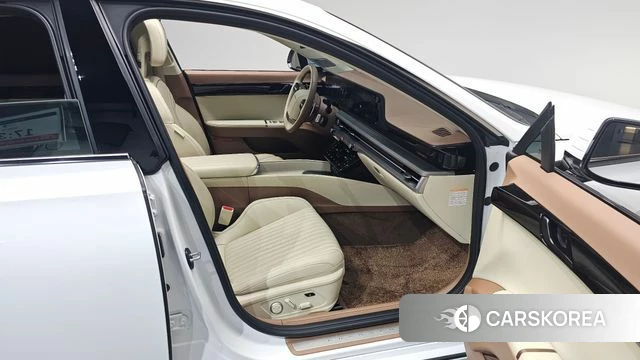 Hyundai Grandeur Hybrid (GN7) id 4640229 из Кореи 38