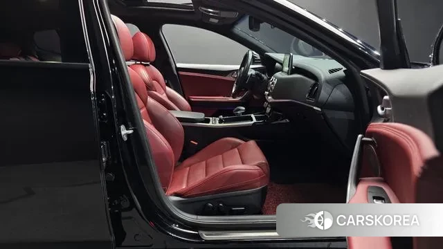 Kia Stinger id 3601629 из Кореи 20