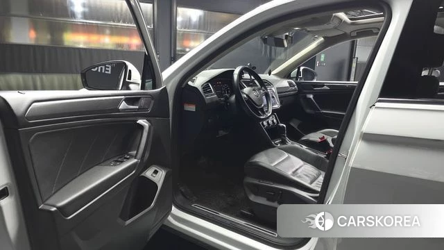 Volkswagen Tiguan Allspace id 4615362 из Кореи 20