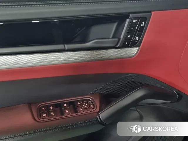 Porsche Cayenne (PO536) id 3739401 из Кореи 20