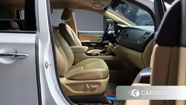 Kia The New Carnival id 3574036 из Кореи 20