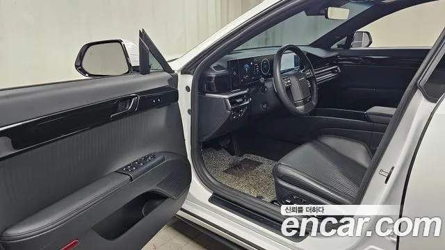 Hyundai Grandeur (GN7) id 2739107 из Кореи 20