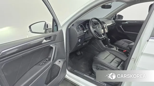 Volkswagen Tiguan second Generation id 3788729 из Кореи 20