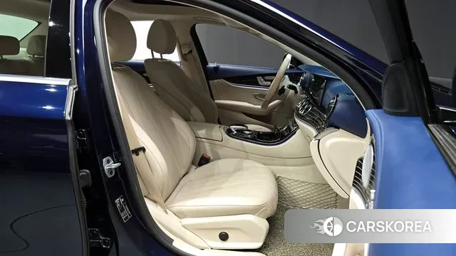 Mercedes-Benz E-Class W213 id 3060610 из Кореи 20