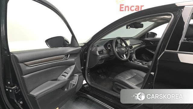 Honda Accord 10th Generation id 4519965 из Кореи 31